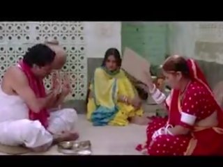 Bhojpuri aktrisa showing her iki emjegiň arasy, kirli film 4e