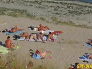 Orang yang menikmati melihat seks pantai amatir telanjang milfs alat kemaluan wanita dan bokong dekat naik