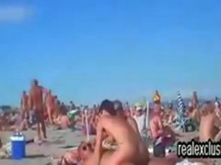 Δημόσιο γυμνός/ή παραλία ερωτύλος x βαθμολογήθηκε ταινία vid σε καλοκαίρι 2015